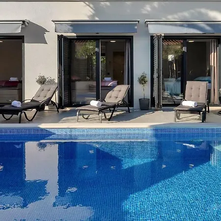 דירה Lulani Pool *