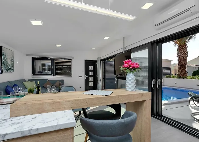 Apartmán Lulani Pool