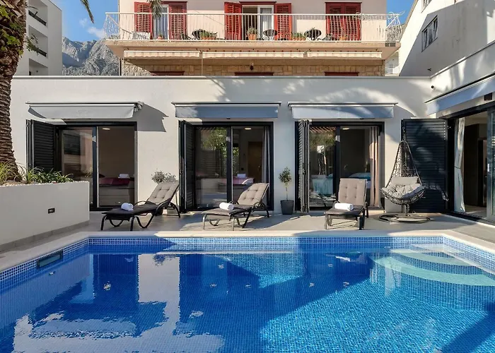 Lulani Pool Lejlighed