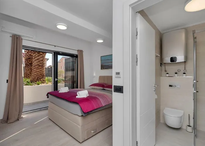 Lejlighed Lulani Pool Makarska